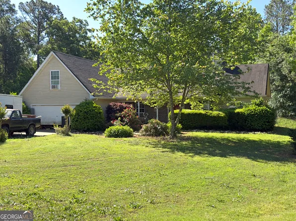 175 Loudoun Dr, Covington, GA 30014