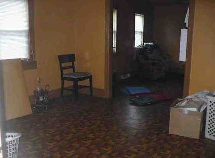 5th image of 8137 Holman Ave