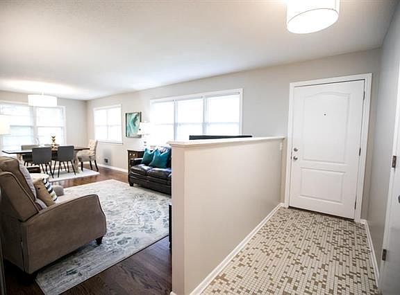 5th image of 3701 S Stayton Ave