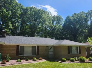 817 Wildwood Dr, Youngstown, OH 44512