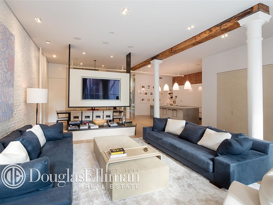 1st image of 117 Prince St APT 3C