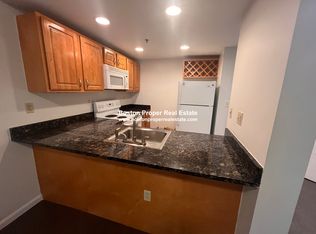 20 Queensberry St #52, Boston, MA 02215