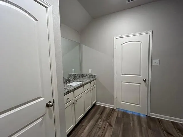 1117 Wheatfield Ln — Photo 15