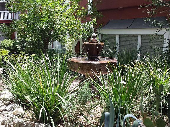 4th image of 1248 N Orange Grove Ave #1248
