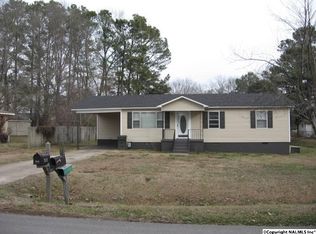 313 Suffield St, Athens, AL 35611