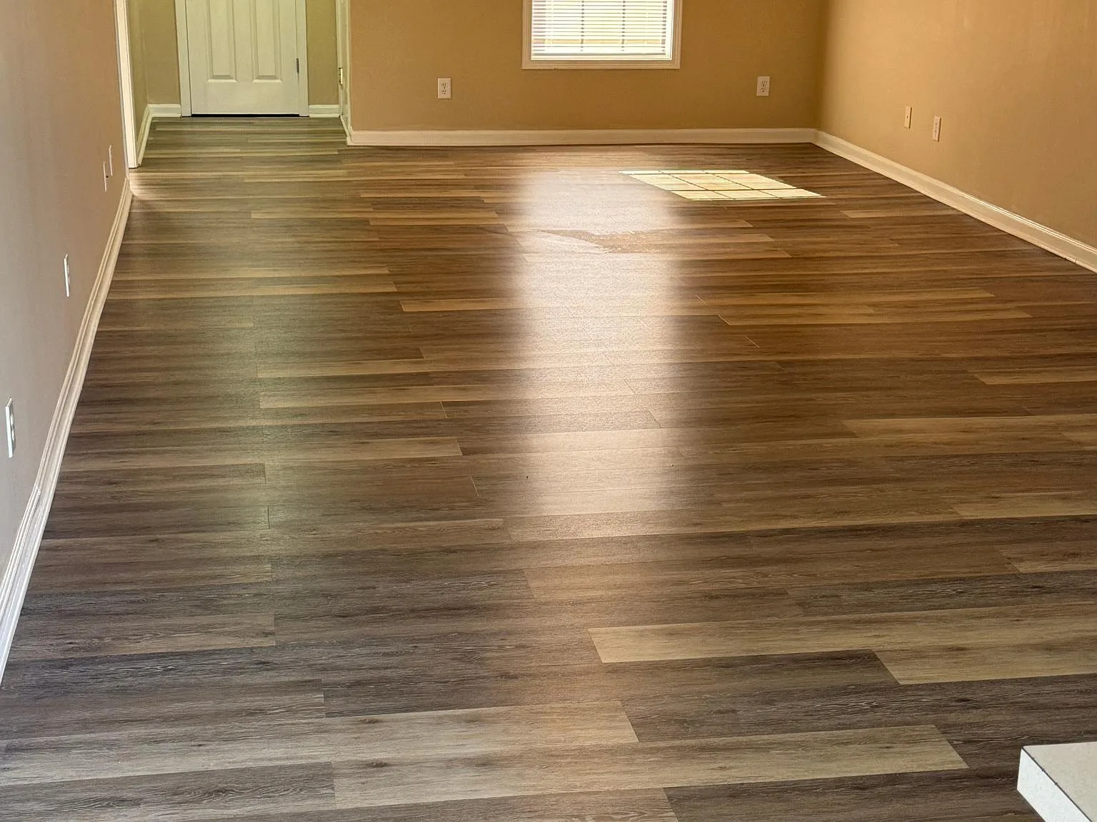 3 bed, 1300 sqft, $1,250 — Photo 4