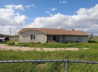 22116 Kayenta Rd, Apple Valley, CA 92308