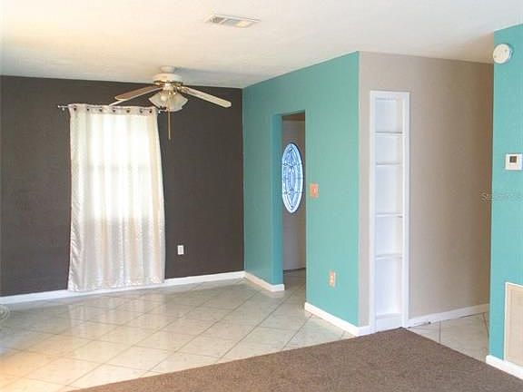 3rd image of 21267 Gladis Ave