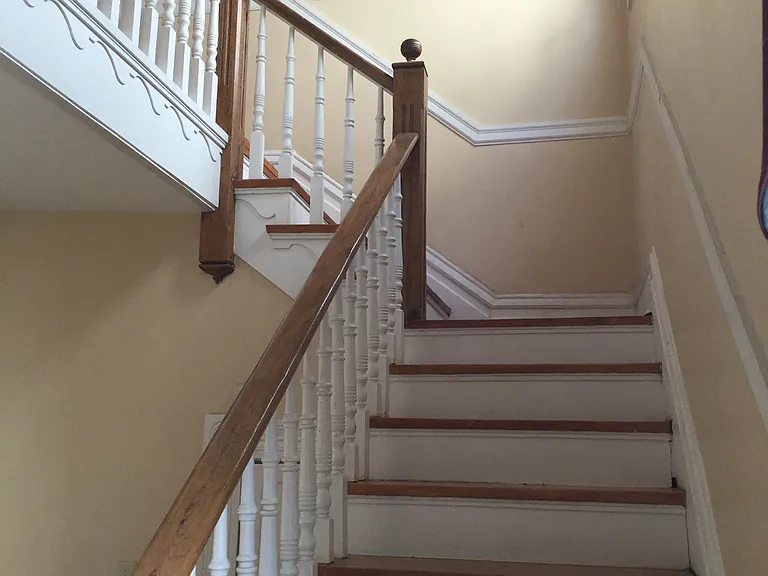 315 N Broadway #3 — Photo 3