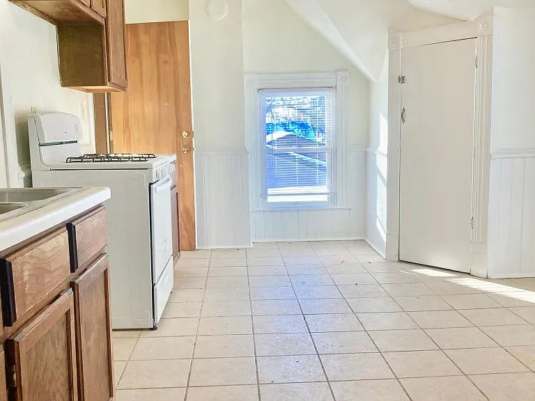 Kitchen With space for a dining table.