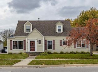 605 Commercial St, La Porte City, IA 50651