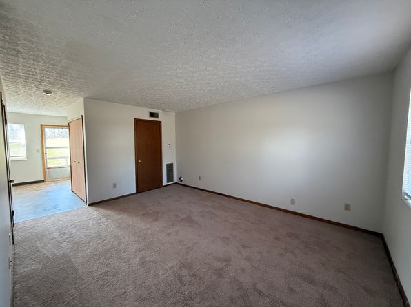 3109 Dorris Ave