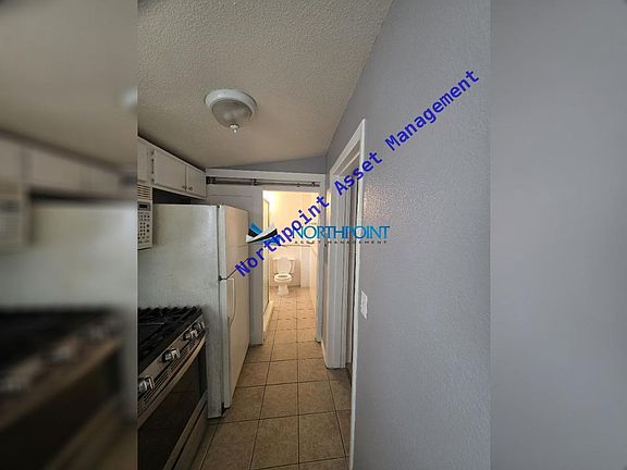 2nd image of 525-527 14th St