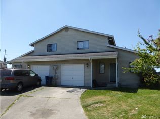 907 S 22nd Ct, Mount Vernon, WA 98274