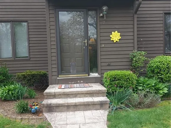 223 Flanders Road #7, East Lyme, CT 06357