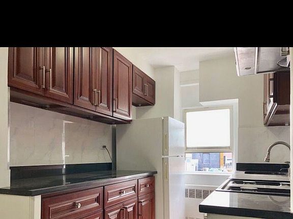 5th image of 50 Bayard St APT 6A