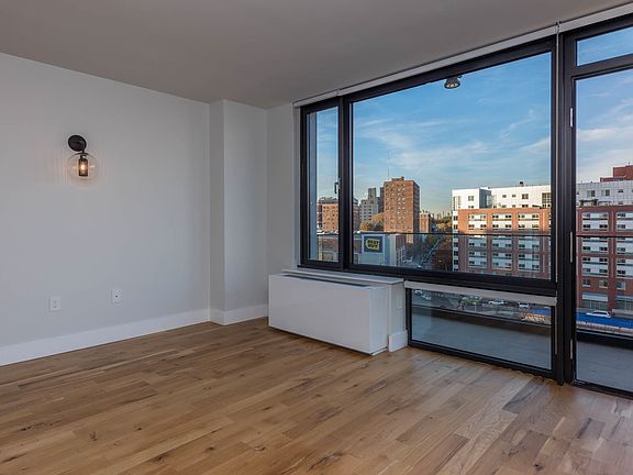 3rd image of 674 Pacific St #303