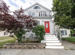 307 Garibaldi Ave, Lodi, NJ 07644
