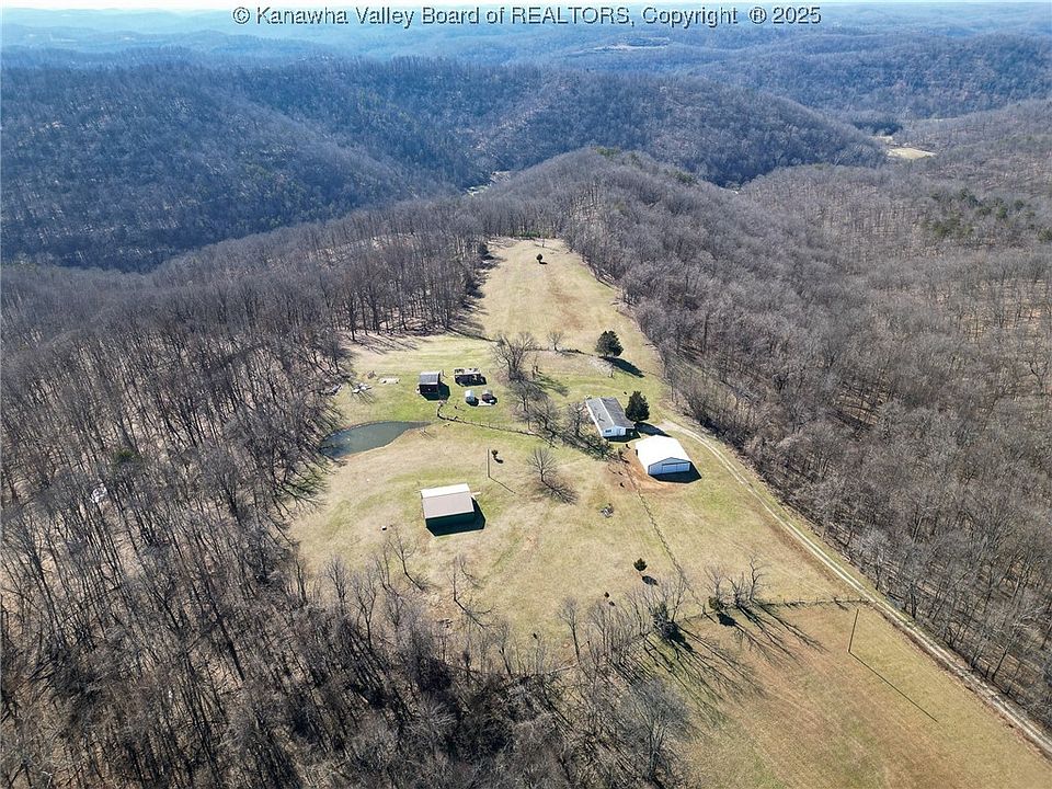 727 Right Fork Hickory Ridge Rd, Salt Rock, WV 25559 | Zillow