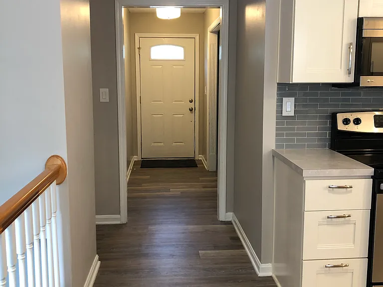1000 Harmony Landing Rd — Photo 7