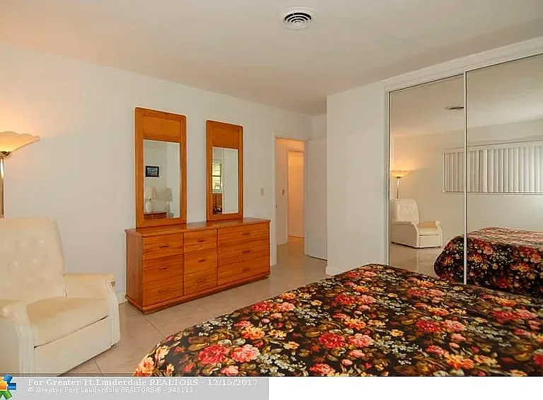 2702 Pierce St #8 — Photo 10