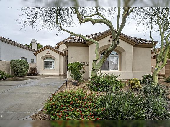 2nd image of 4605 N Clear Creek Dr