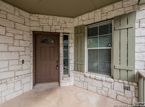 2nd image of 133 Gazelle Ct