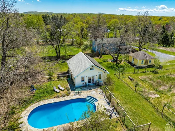 337 Route 32 S, New Paltz, NY 12561