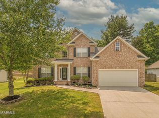 1528 Cutters Run Ln, Knoxville, TN 37932