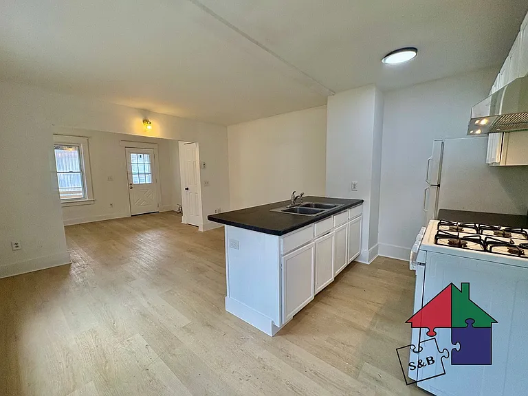 101 Union St — Photo 6
