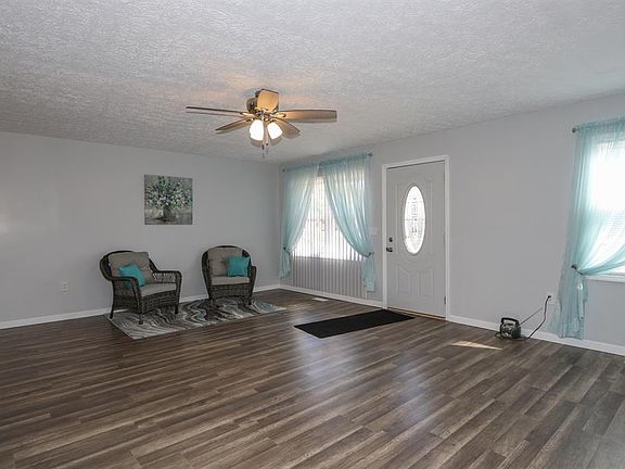 3rd image of 1241 Wendall Ave