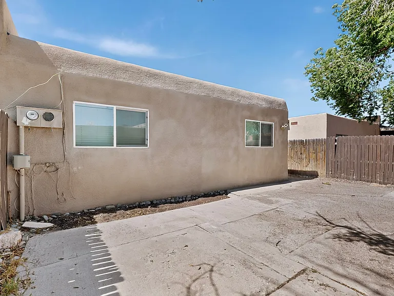 5013 Argus Ave NW — Photo 39