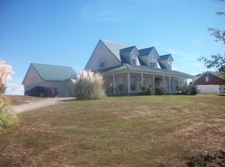 1112 Percheron Dr NW, Dalton, GA 30720