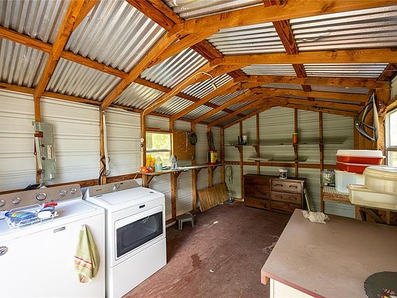 5th image of 14890 SE 20th St
