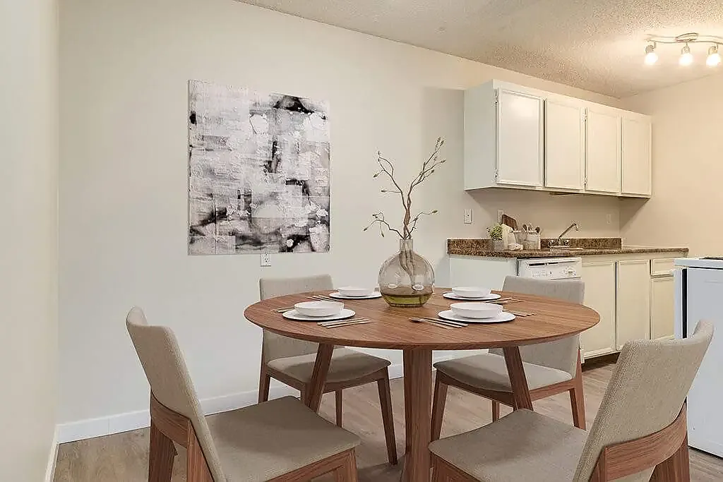 Southwood Village — Photo 4