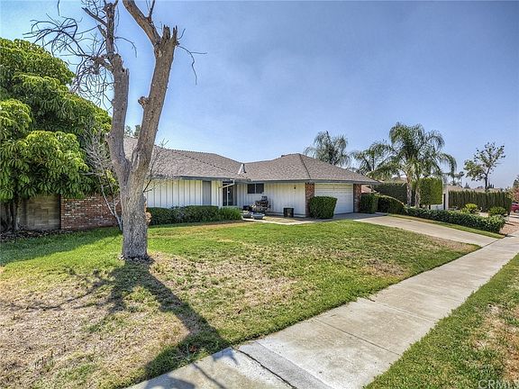3rd image of 3187 Valaria Dr
