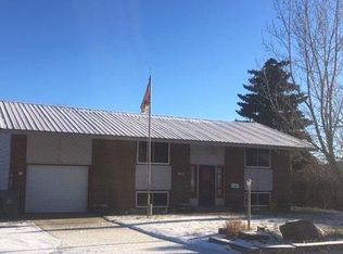 937 Mountain View Blvd, Rawlins, WY 82301