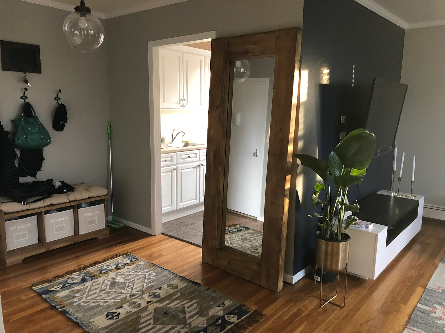 1 bed, 1000 sqft, $2,500 — Photo 4