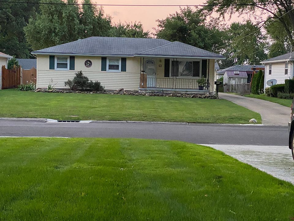 1st image of 771 Crestline Ave