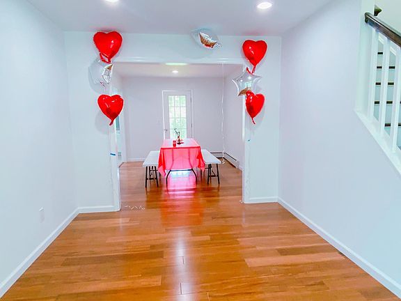5th image of 17 Minerva Ln