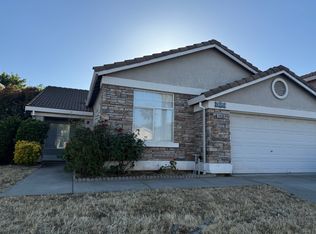 9056 Ducks Pond Way, Elk Grove, CA 95758