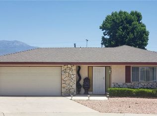860 Malaga Pl, Hemet, CA 92543