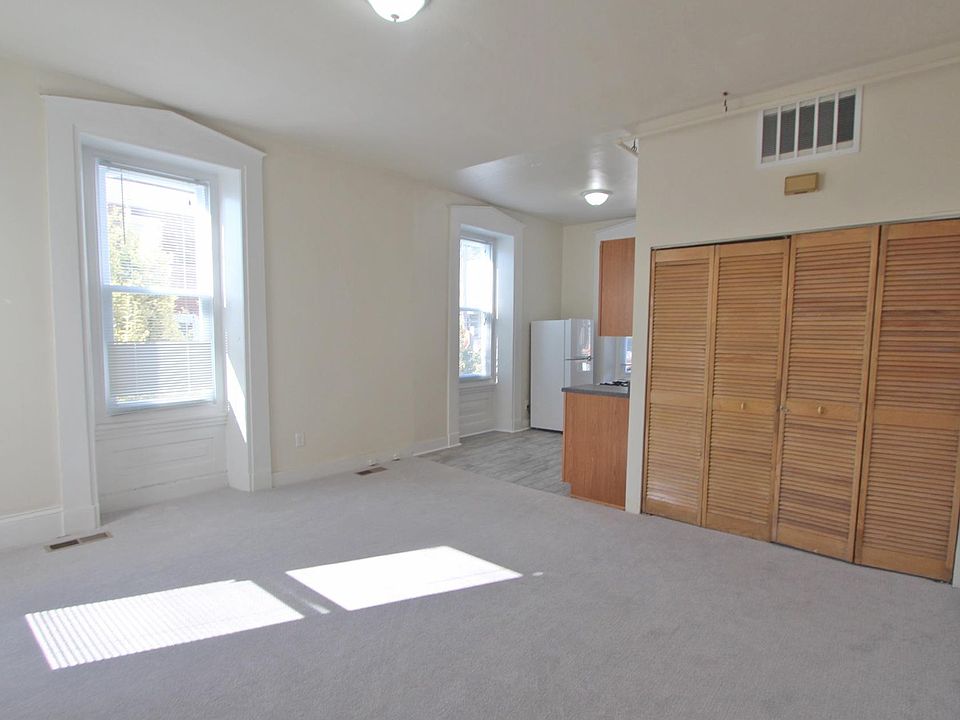 1st image of 100 E Price St APT 1A