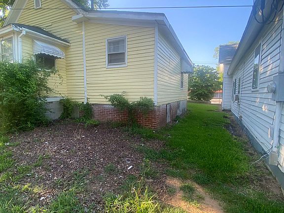 3rd image of 101 N Enterprise St