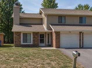 1430 E Willow Dr, Olathe, KS 66062