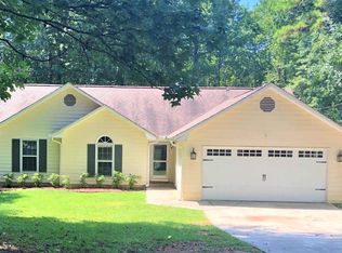 30 Claret Ct, Newnan, GA 30265
