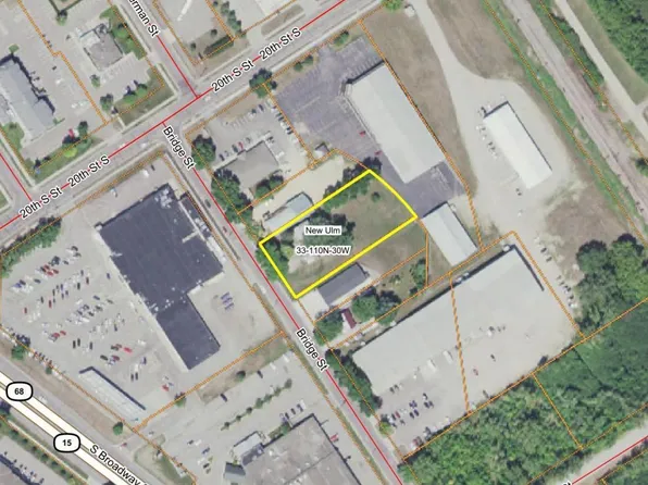 2025 S Bridge St, New Ulm, MN 56073