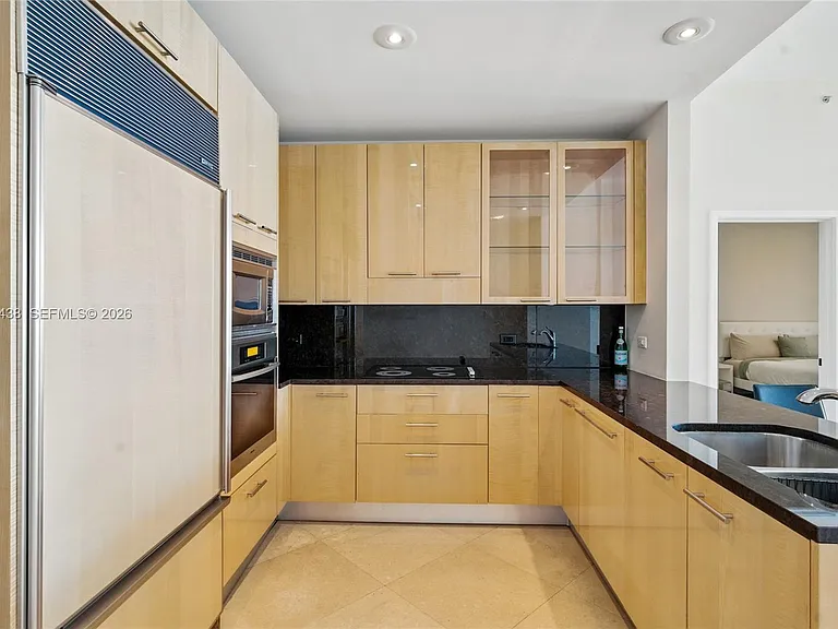 6799 Collins Ave #401 — Photo 12