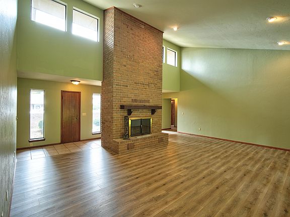 2nd image of 3336 Osage Dr