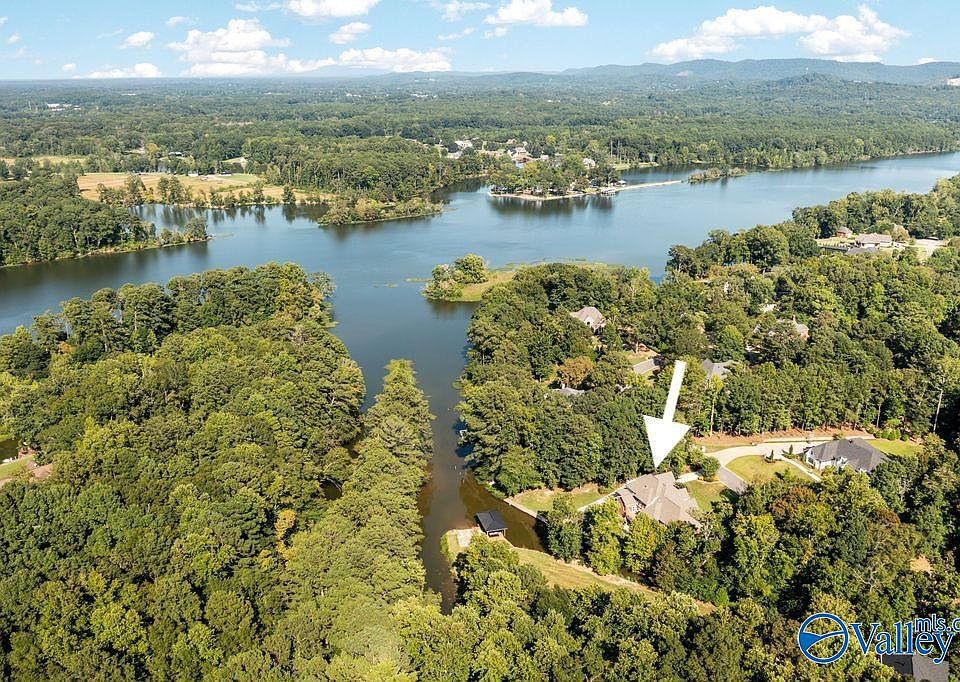 1st image of 233 River Ridge Rd